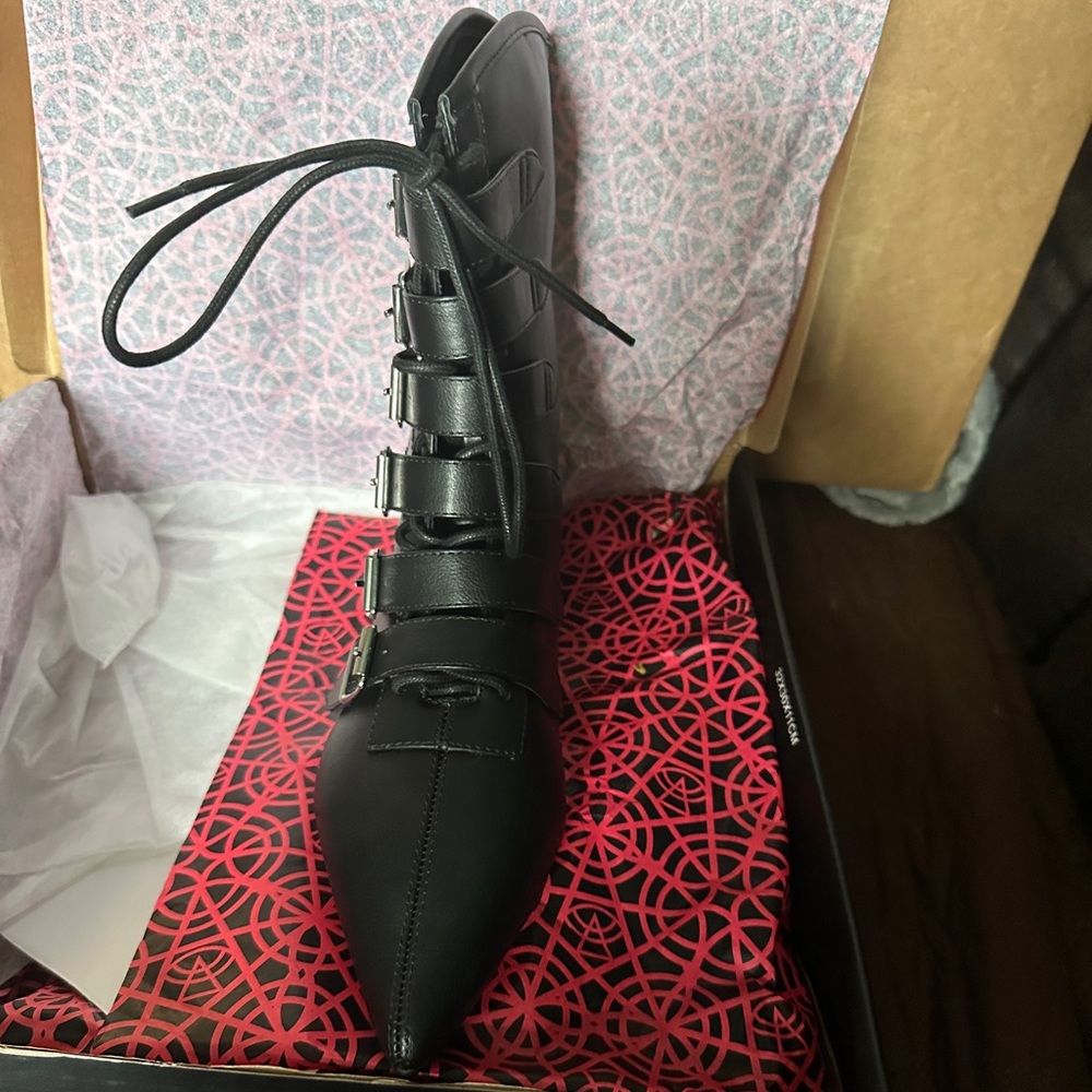 StrangeCvlt Coven Pike boots size 9